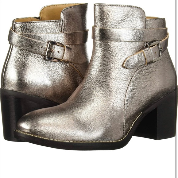 NWT Hush Puppies Women's Hannah Strap Ankle Boot - Picture 1 of 9